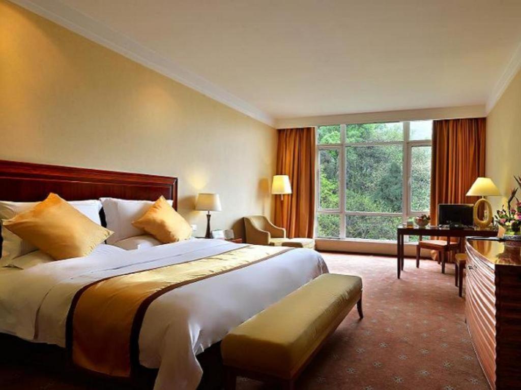 Hongzhushan Hotel Mount Emei Le-šan Exteriér fotografie